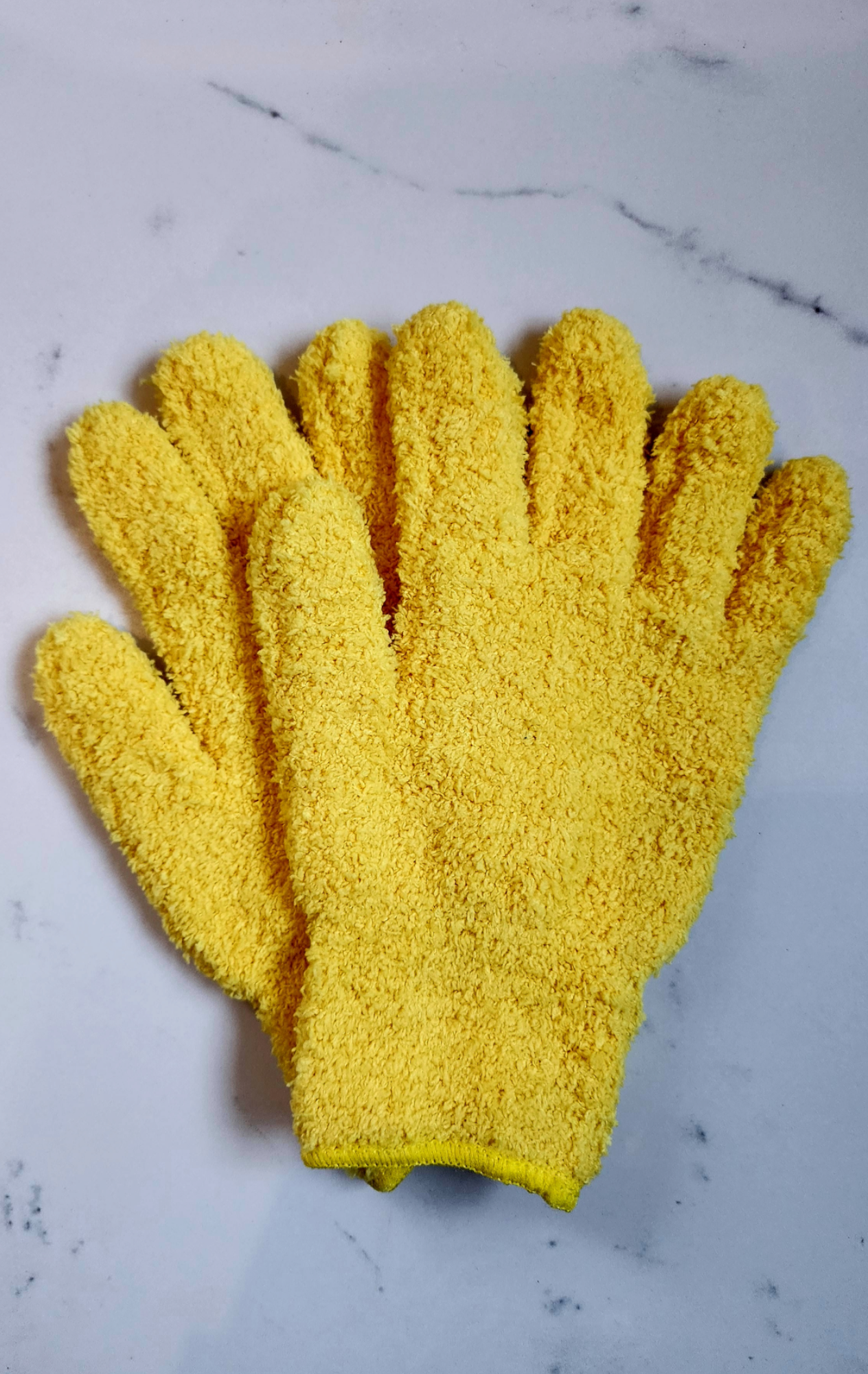 Microfibre Leaf Shine Gloves